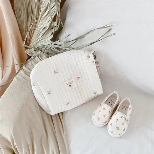 Load image into Gallery viewer, Nursery Nouveau Stylish Satchel
